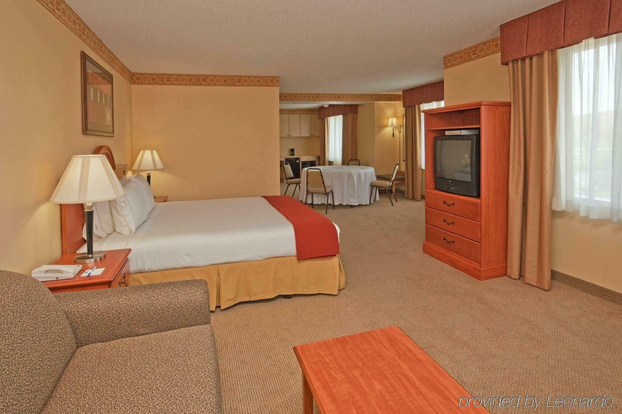 Holiday Inn Express Hotel & Suites Livermore By Ihg Quarto foto